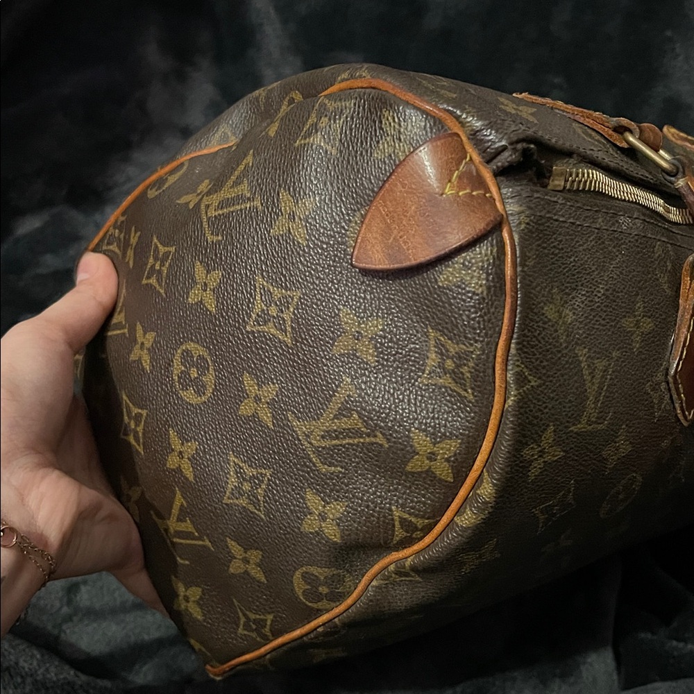 Louis Vuitton Speedy Bag✨ - Picture 8 of 13